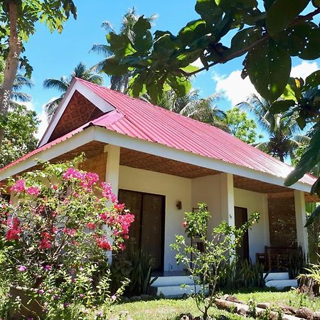 Happy Coconut Camiguin Hotel Mambajao Exterior photo